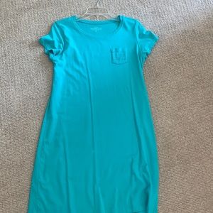 Vineyard Vines T shirt dress